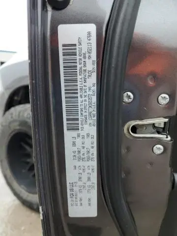 2019 RAM 1500 CLASSIC SLT  