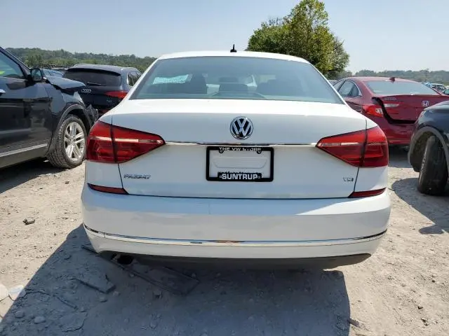 2016 VOLKSWAGEN PASSAT S  