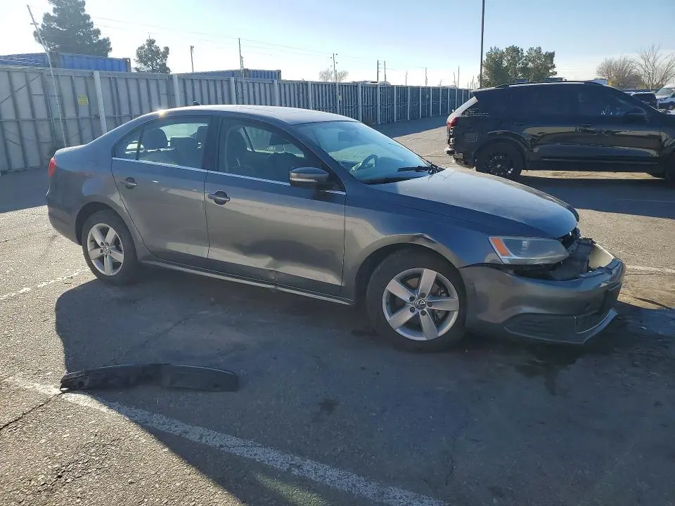 2014 VOLKSWAGEN JETTA TDI  