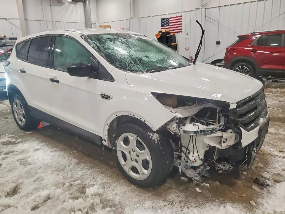 2017 FORD ESCAPE S  