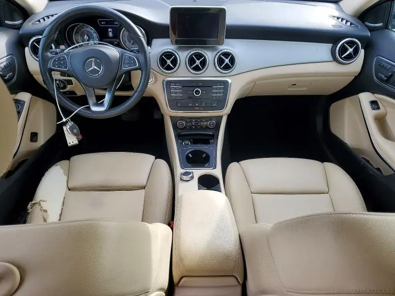 2017 MERCEDES-BENZ GLA 250  