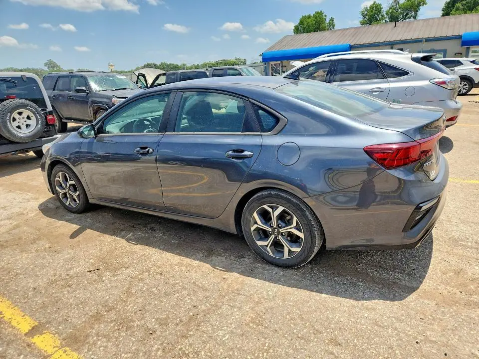 2019 KIA FORTE LXS  