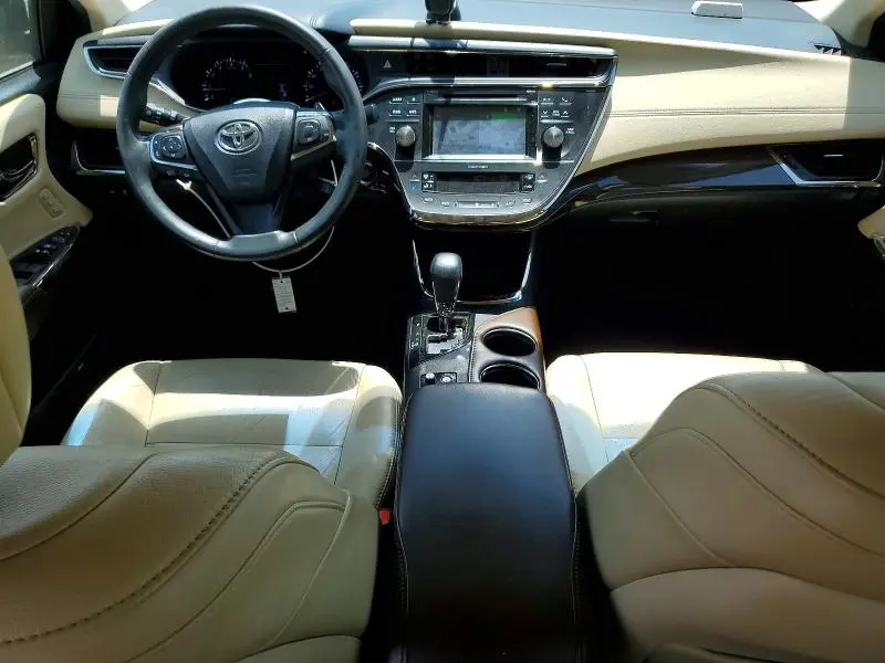 2015 TOYOTA AVALON   