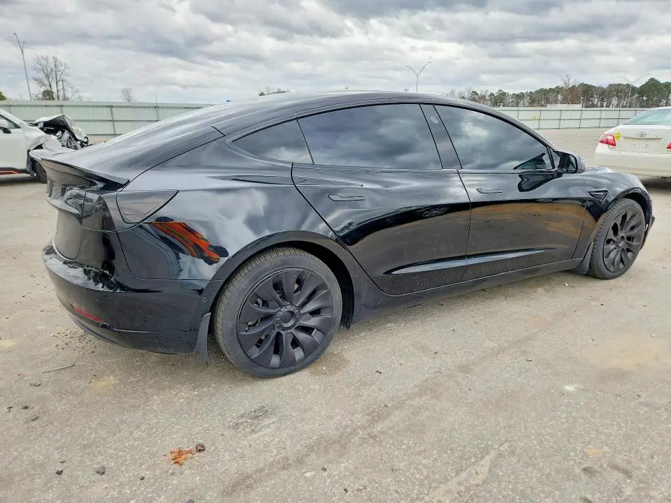 2018 TESLA MODEL 3   