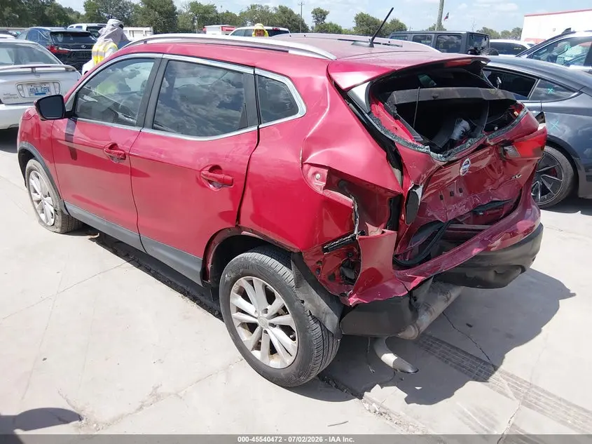 2018 NISSAN ROGUE SPORT SV