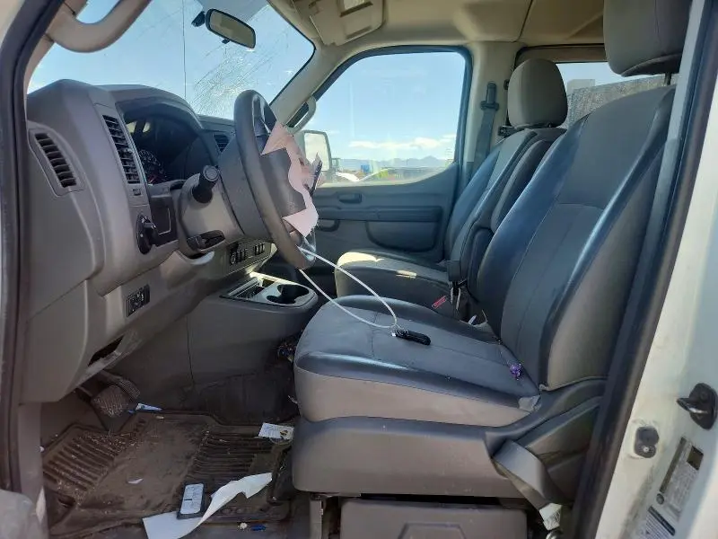 2014 NISSAN NV 3500 HD S  