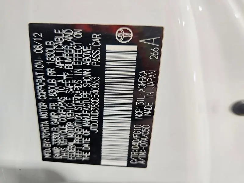 2012 TOYOTA YARIS 3-DOOR L  