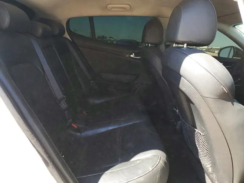 2019 KIA STINGER BASE  