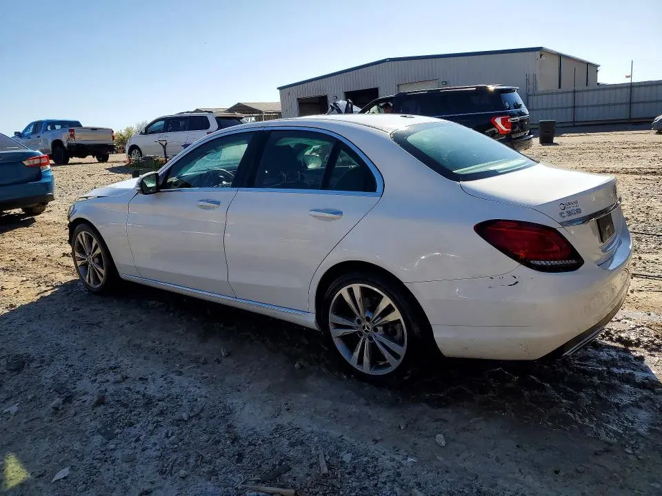 2019 MERCEDES-BENZ C 300  
