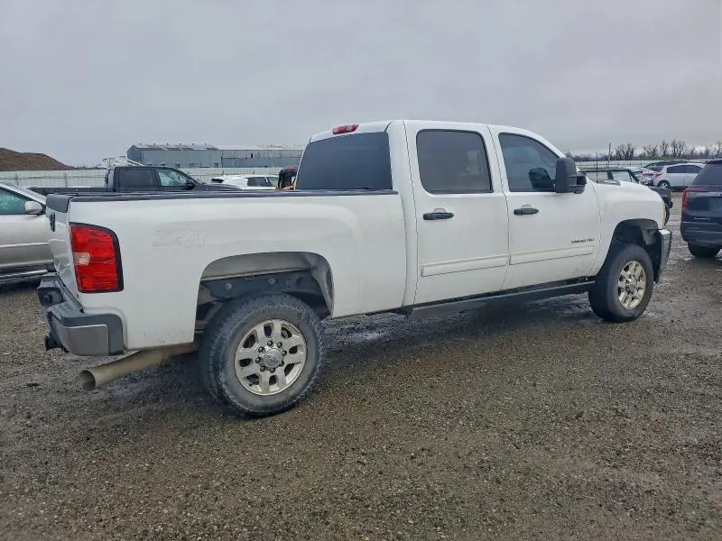 2011 CHEVROLET SILVERADO K2500 HEAVY DUTY LT  