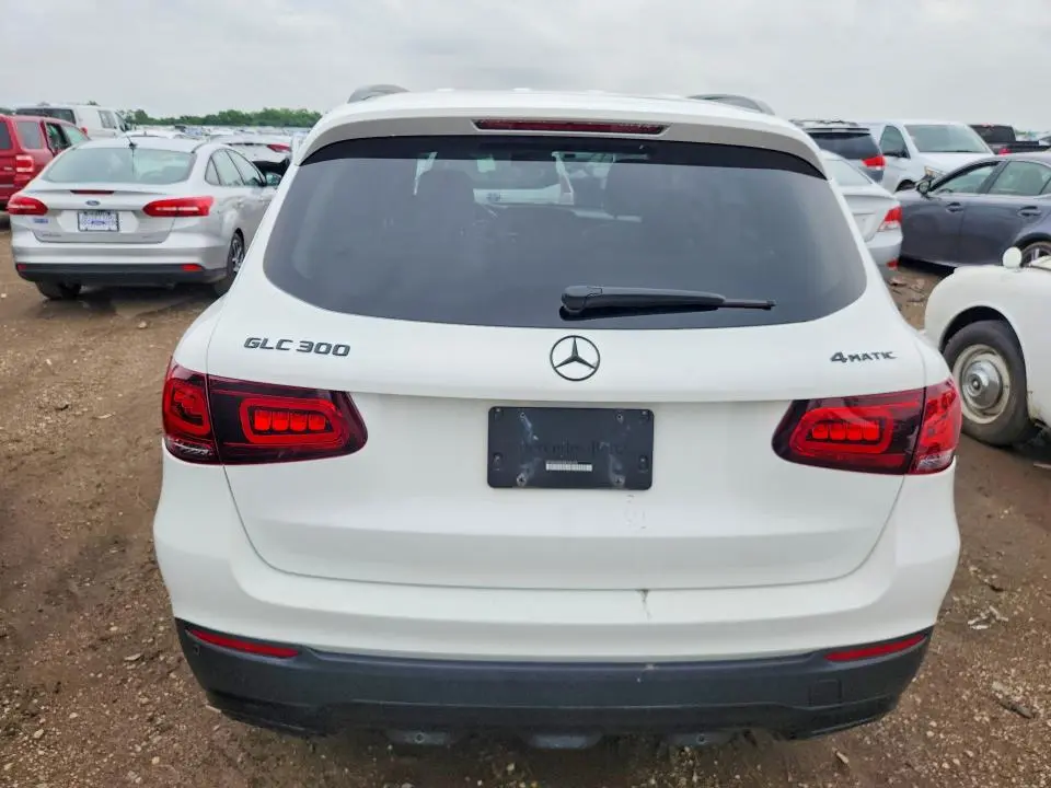 2021 MERCEDES-BENZ GLC 300 4MATIC  