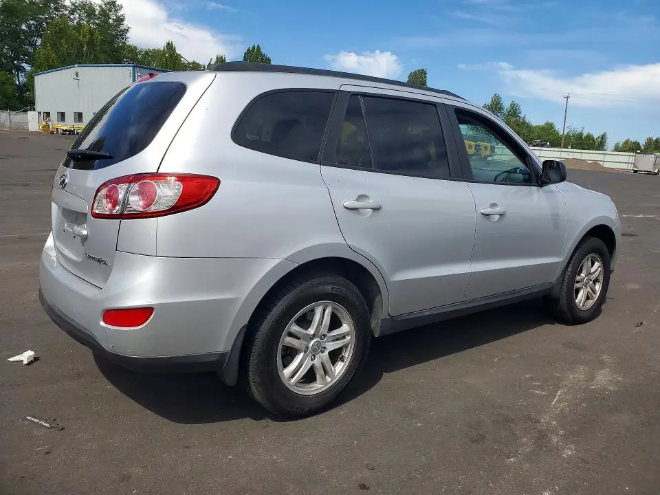 2011 HYUNDAI SANTA FE GLS  