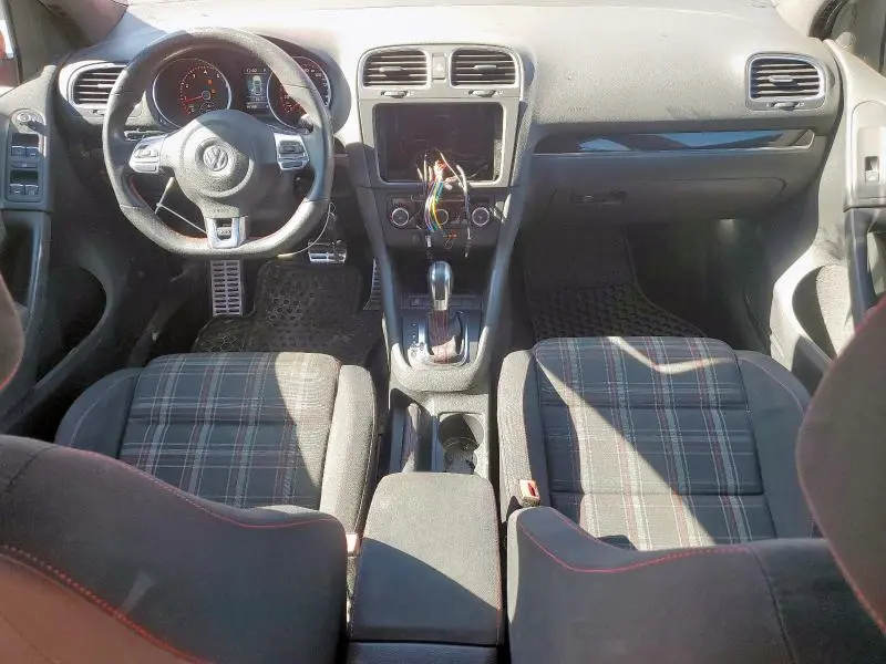2011 VOLKSWAGEN GTI   