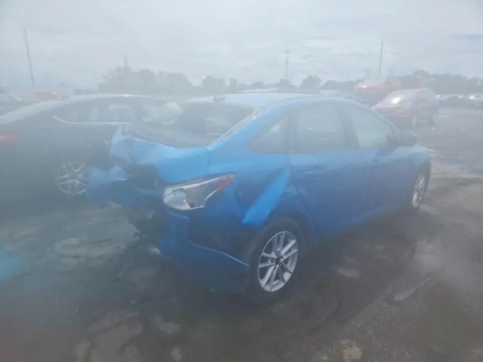 2016 FORD FOCUS SE  