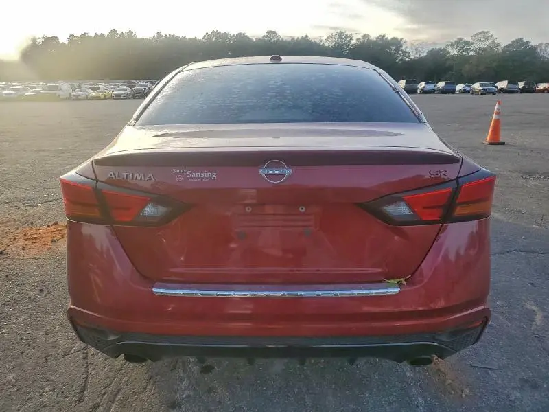 2023 NISSAN ALTIMA SR  