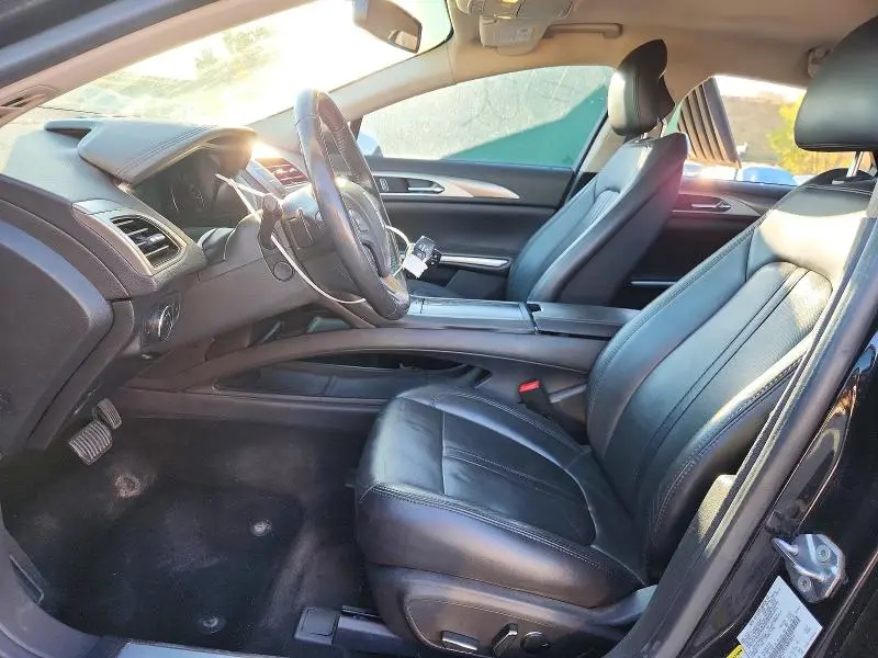 2013 LINCOLN MKZ   