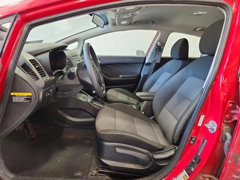 2015 KIA FORTE LX  