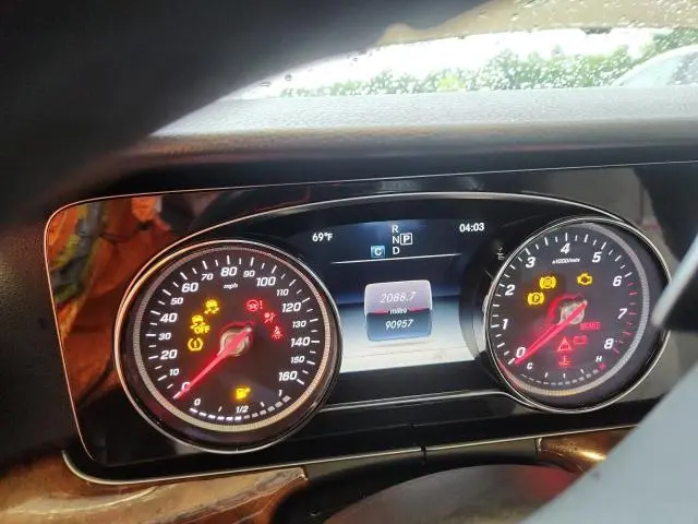 2017 MERCEDES-BENZ E 300 4MATIC  