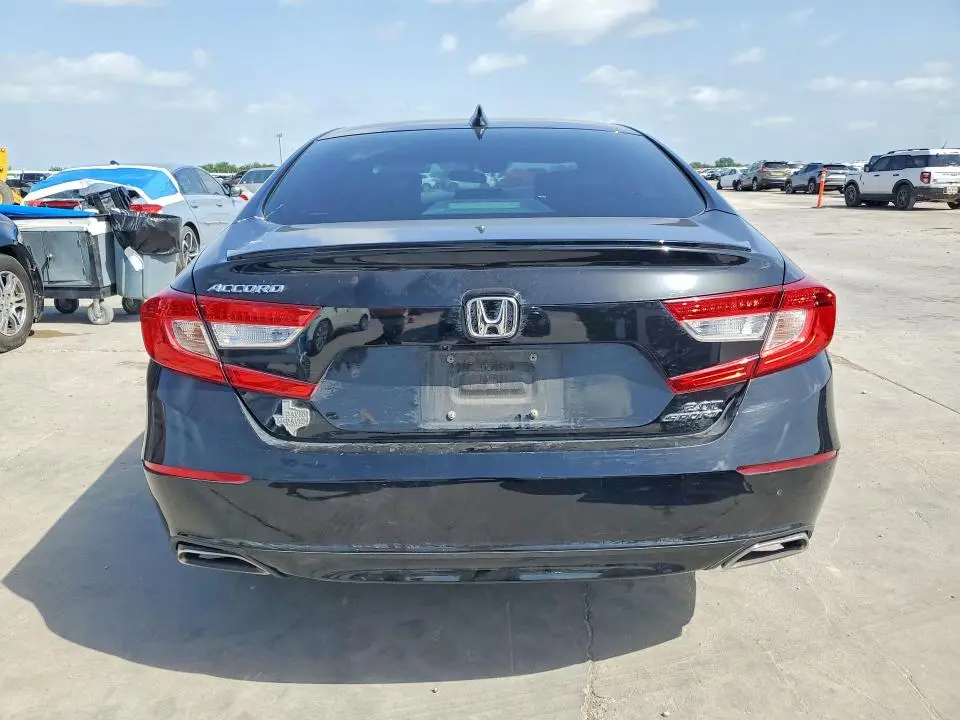 2022 HONDA ACCORD SPORT  