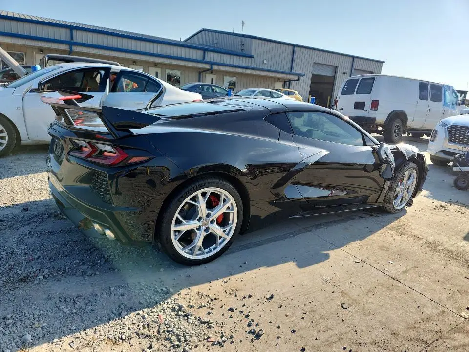 2022 CHEVROLET CORVETTE STINGRAY 2LT  