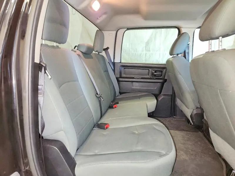 2014 RAM 1500 ST  