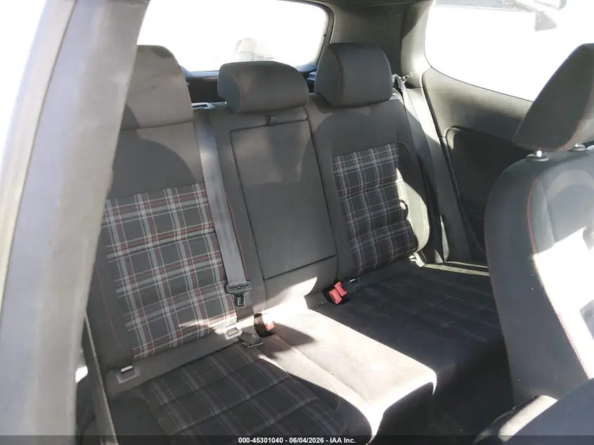 2011 VOLKSWAGEN GTI 2-DOOR