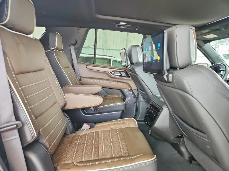 2025 GMC YUKON DENALI ULTIMATE  
