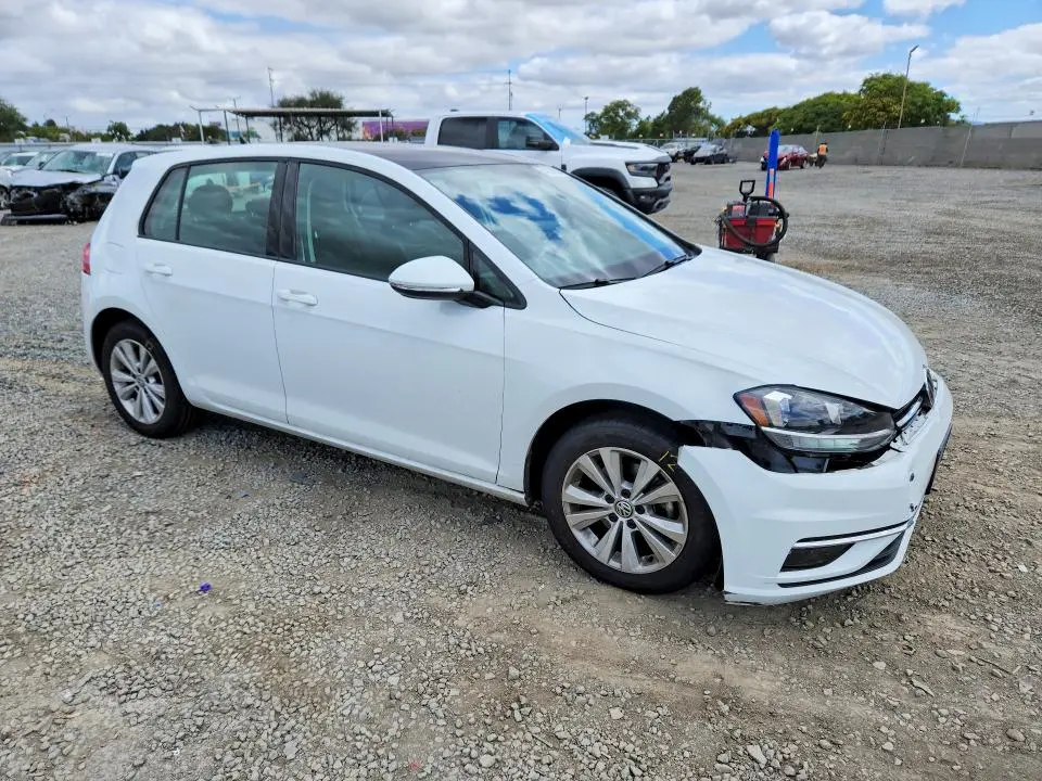 2019 VOLKSWAGEN GOLF S  