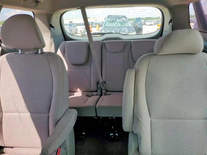 2017 KIA SEDONA L  