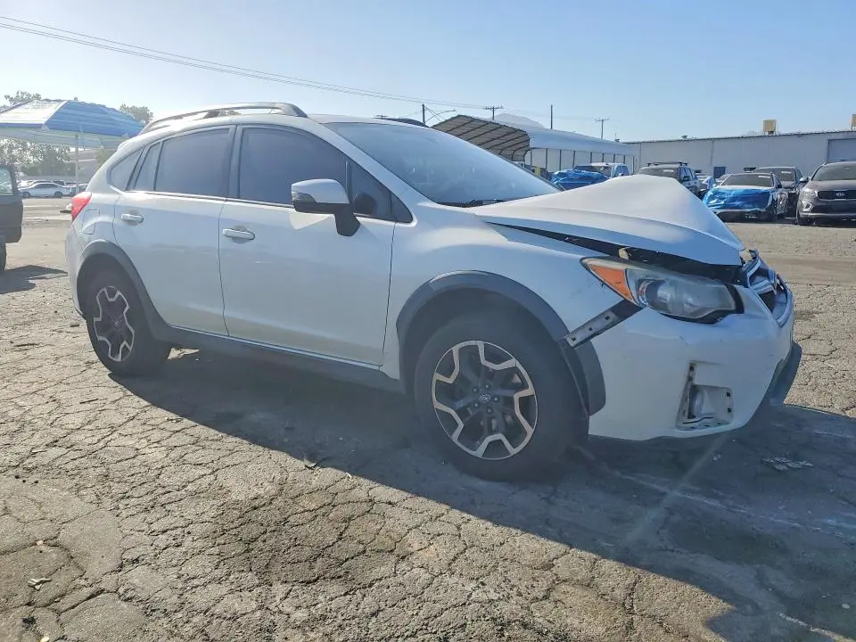 2017 SUBARU CROSSTREK LIMITED  