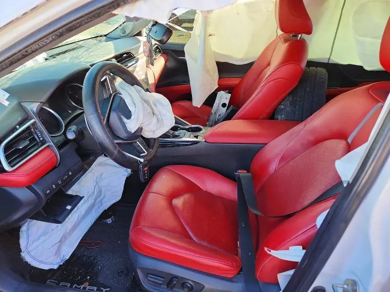 2018 TOYOTA CAMRY XSE V6  