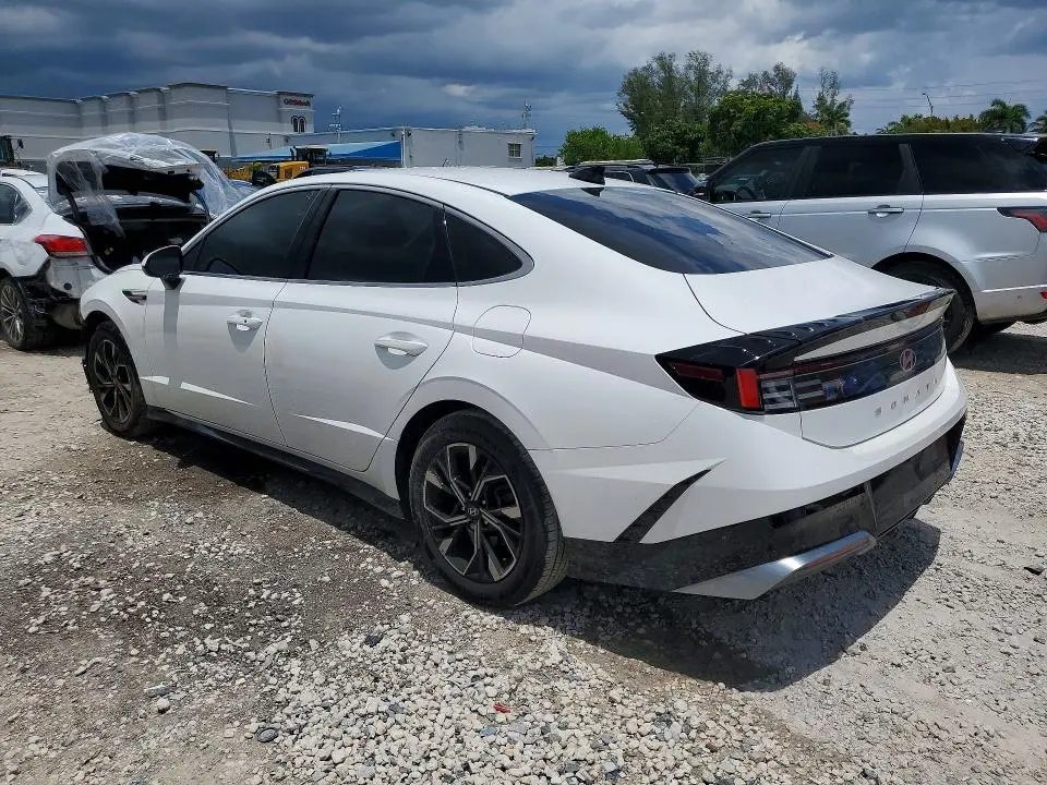 2024 HYUNDAI SONATA SEL  