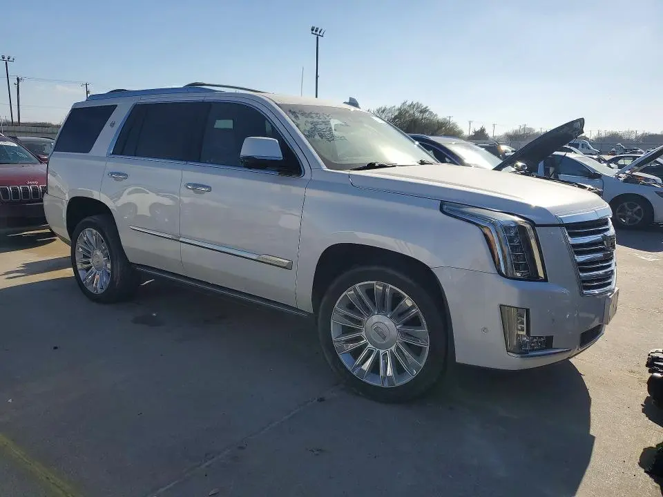 2020 CADILLAC ESCALADE PLATINUM  