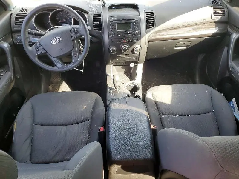 2012 KIA SORENTO LX  
