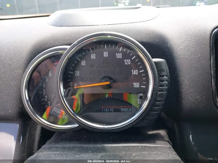 2017 MINI COUNTRYMAN COOPER