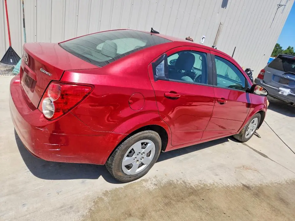 2014 CHEVROLET SONIC LS  