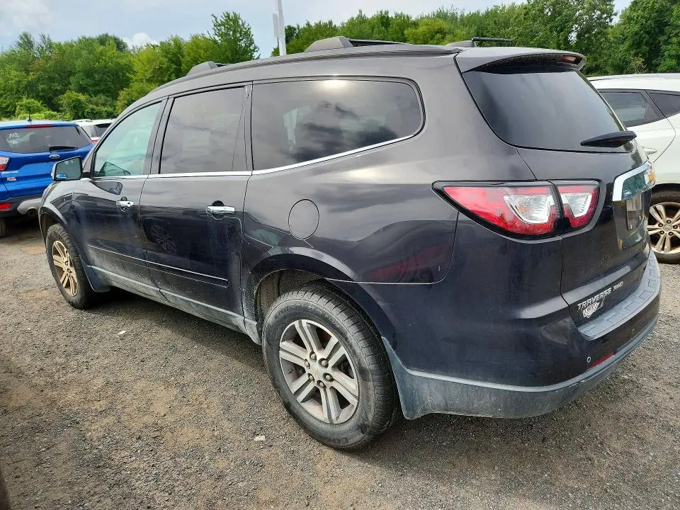2017 CHEVROLET TRAVERSE LT  