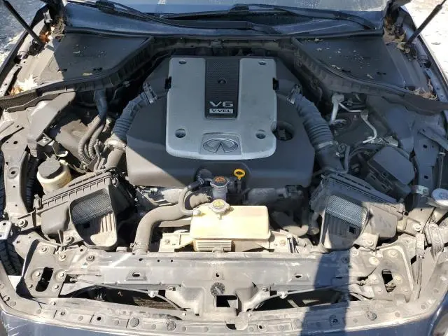 2014 INFINITI Q50 BASE