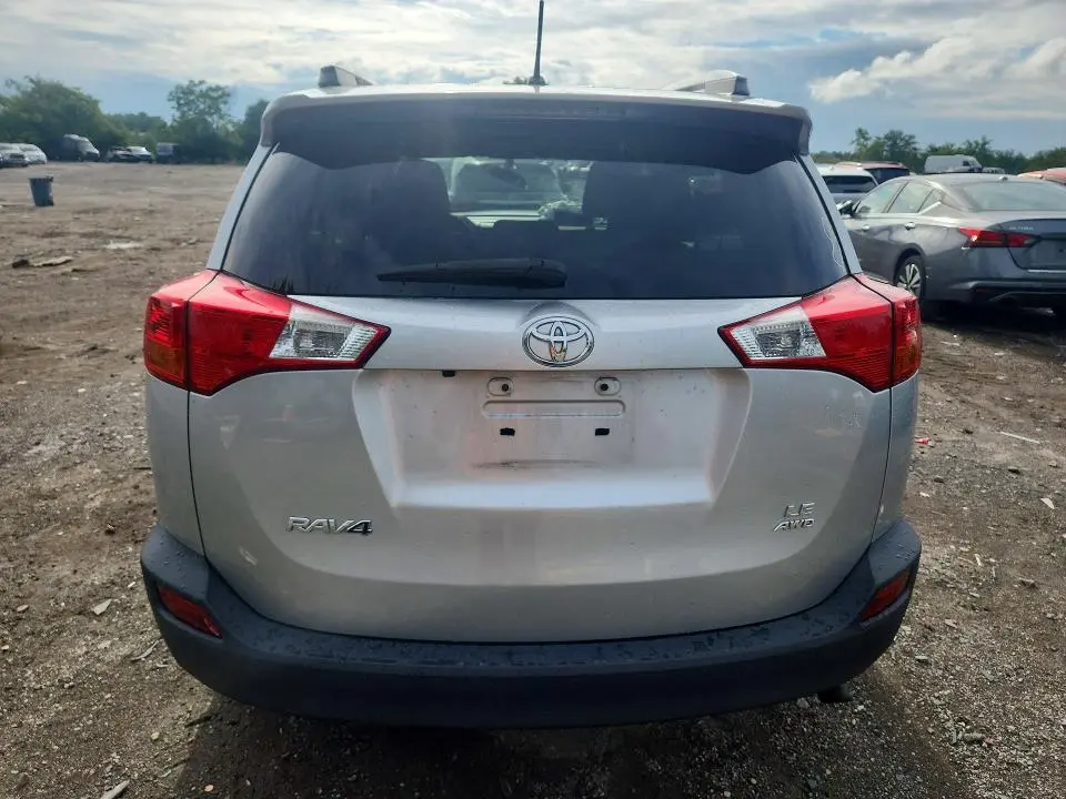 2013 TOYOTA RAV4 LE  