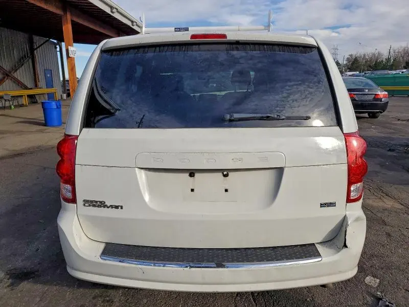 2011 DODGE GRAND CARAVAN EXPRESS  