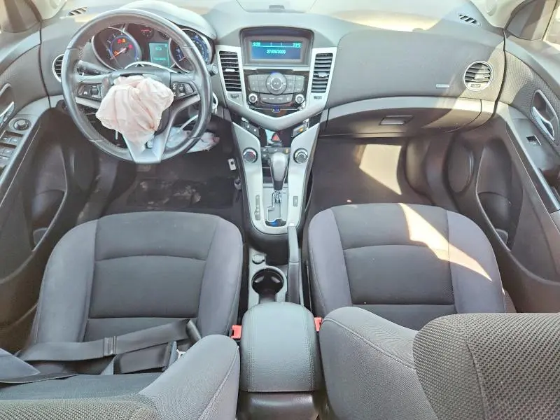 2013 CHEVROLET CRUZE LT  