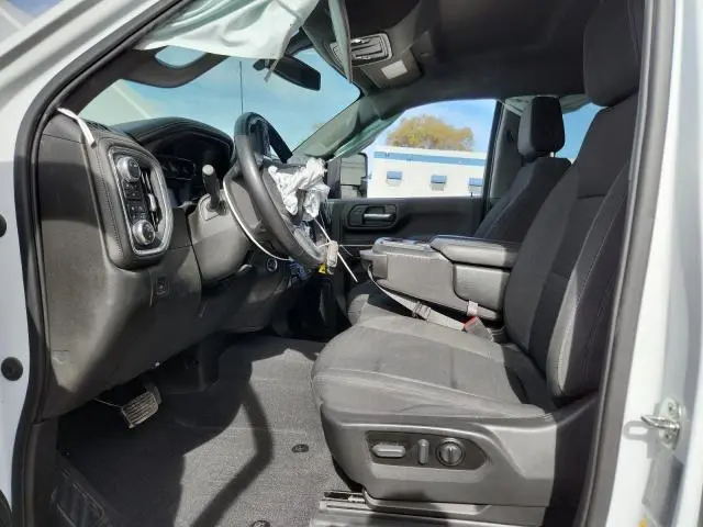 2022 GMC SIERRA K2500 SLE  