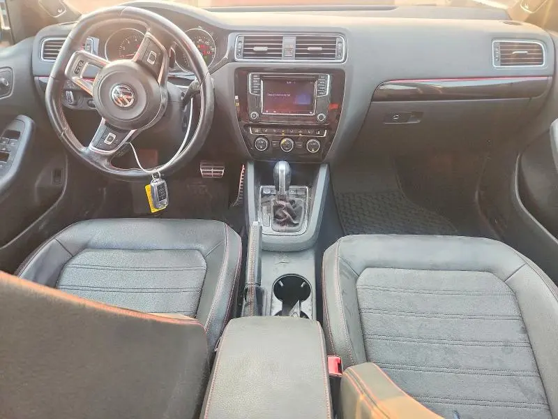 2016 VOLKSWAGEN JETTA GLI  