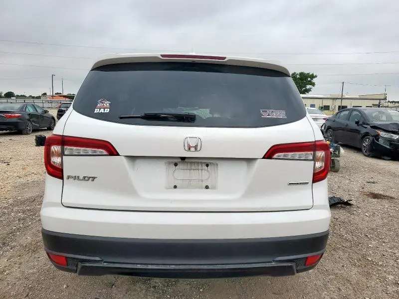 2022 HONDA PILOT SE  