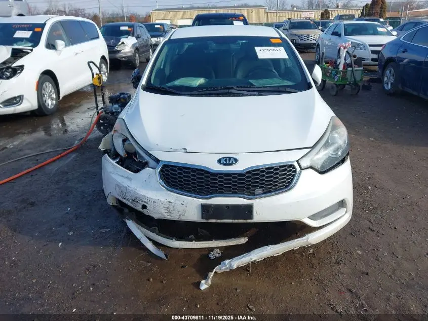 2015 KIA FORTE LX