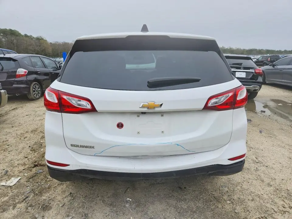 2020 CHEVROLET EQUINOX LS  