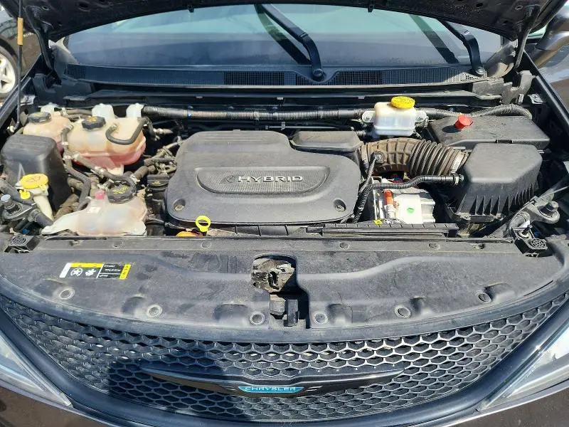 2020 CHRYSLER PACIFICA HYBRID LIMITED  