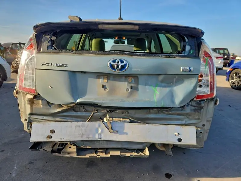 2015 TOYOTA PRIUS FOUR  