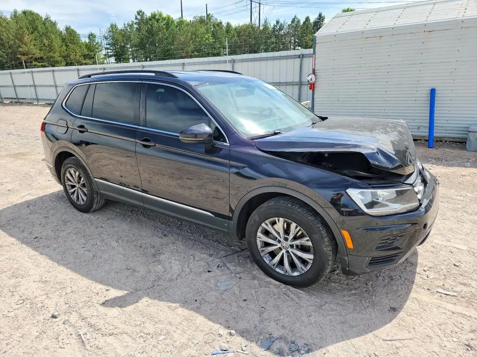 2018 VOLKSWAGEN TIGUAN SE  