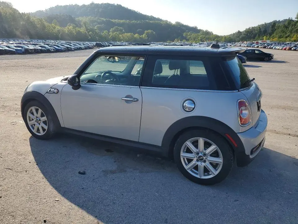 2013 MINI COOPER S  